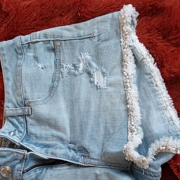 American Eagle Shortie Jean Shorts - Picture 6 of 10